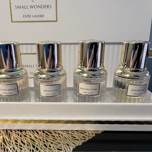 Small Wonders from Estee Lauder NEW! - Picture 3 of 3